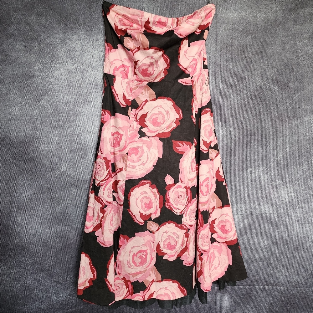 RW & Co. Strapless floral dress in size 00